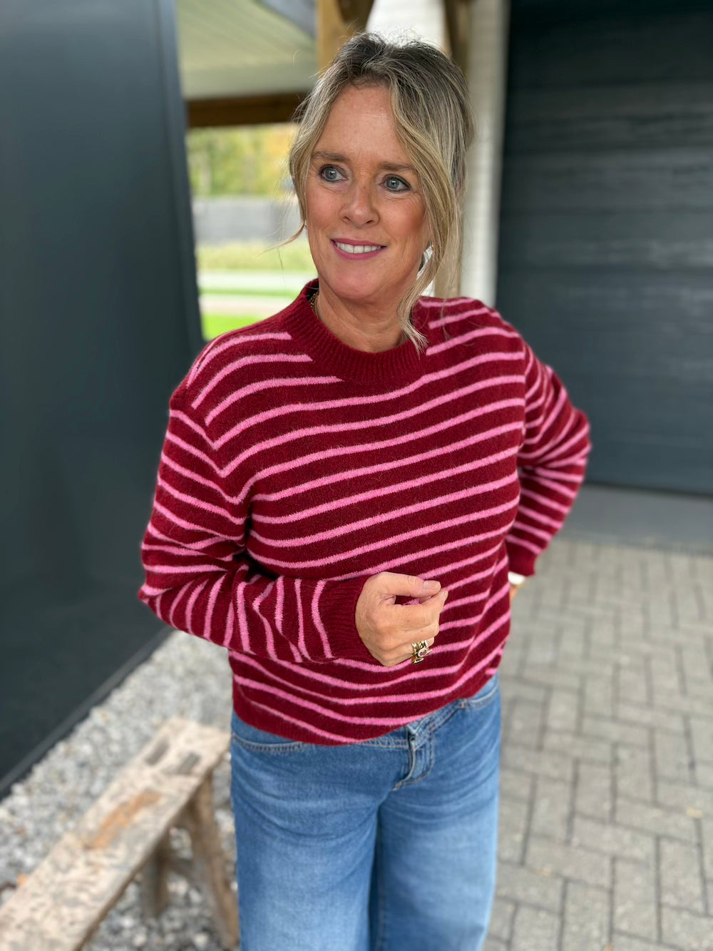 Trui gebreid streep bordeaux/roze