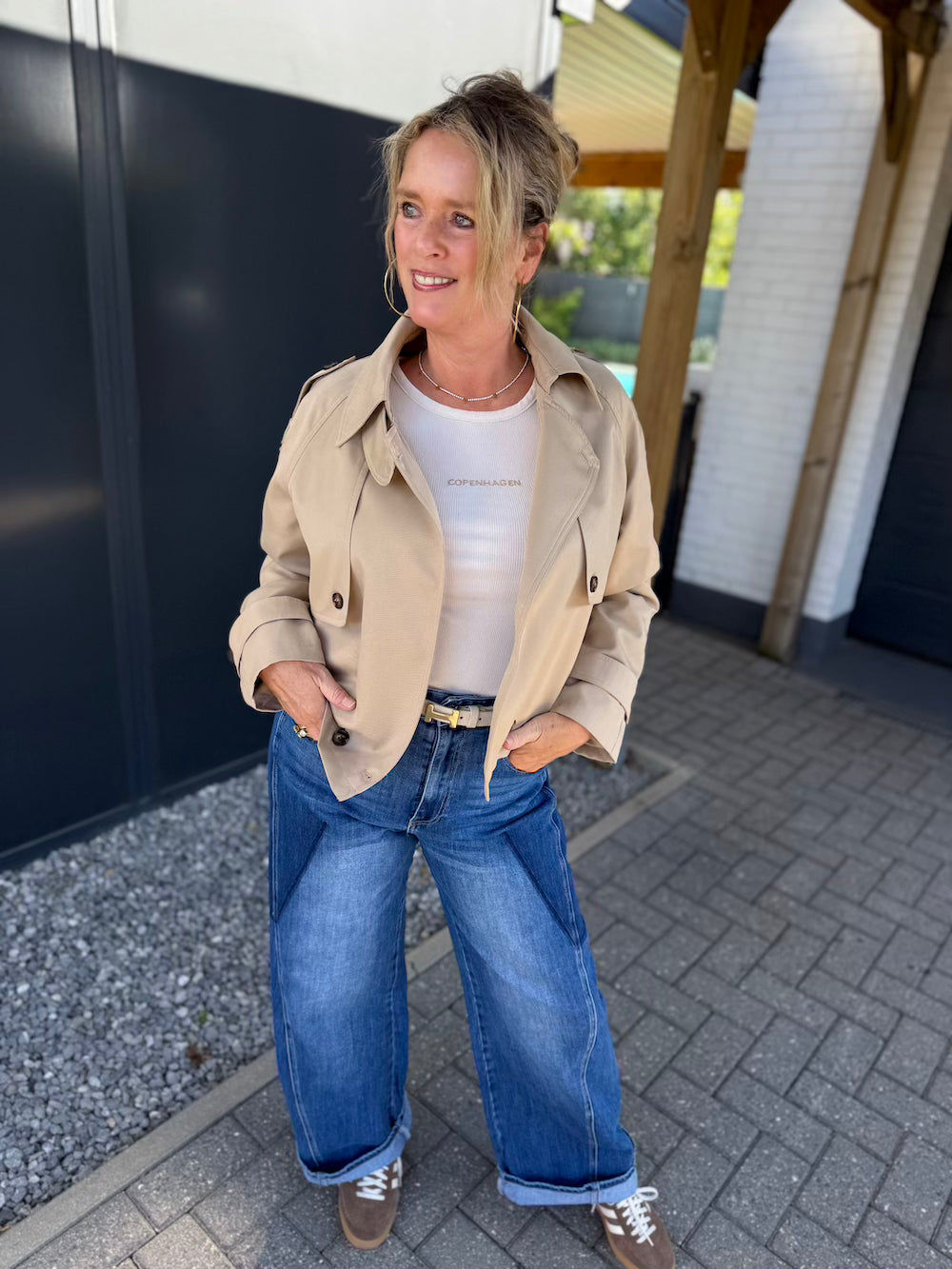 korte trenchcoat beige