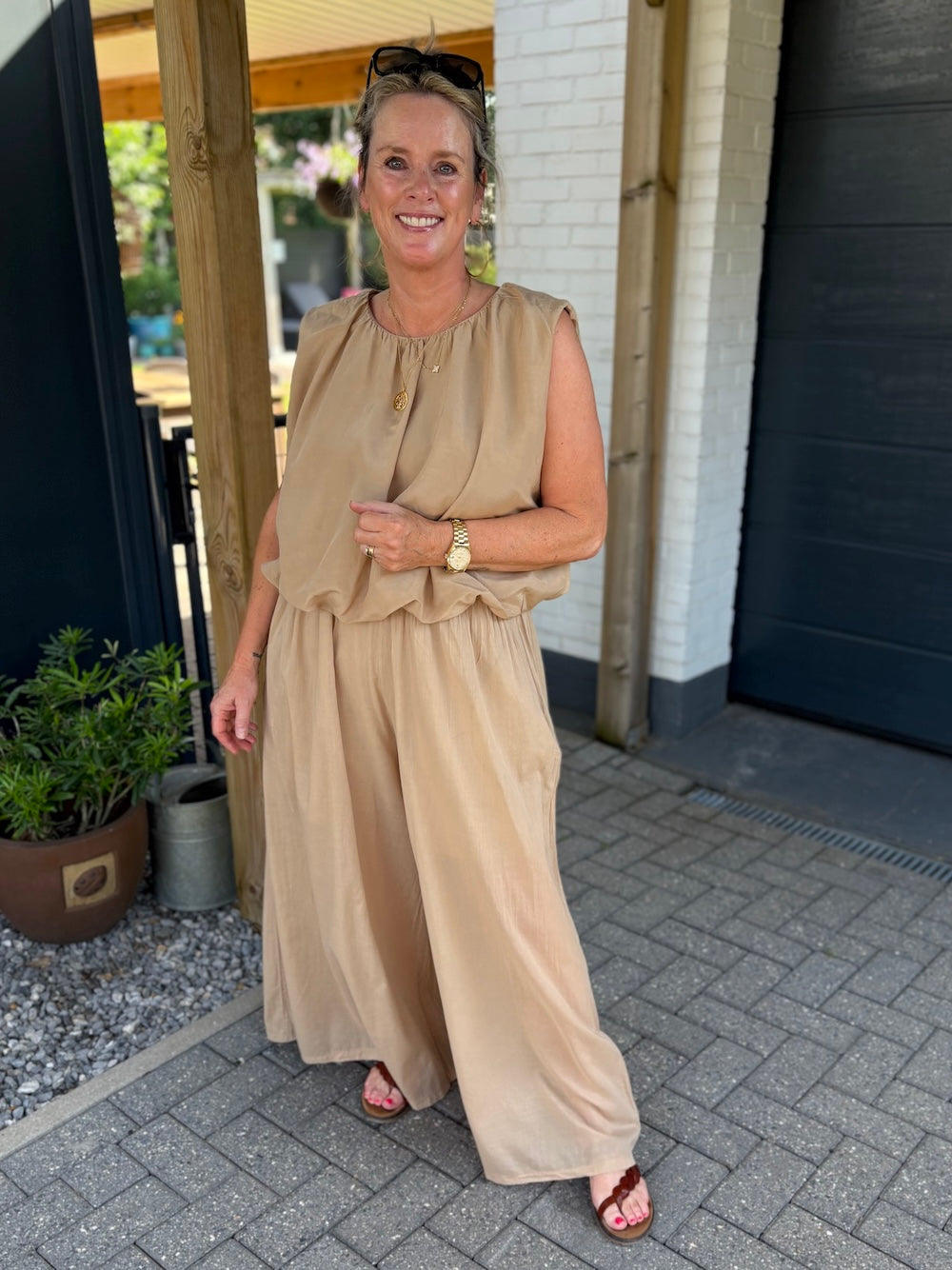 set katoen camel top en broek