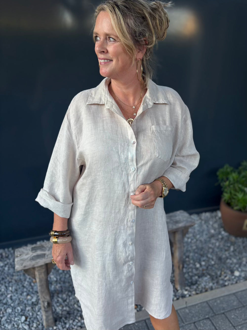 Linnen doorknoop jurk beige