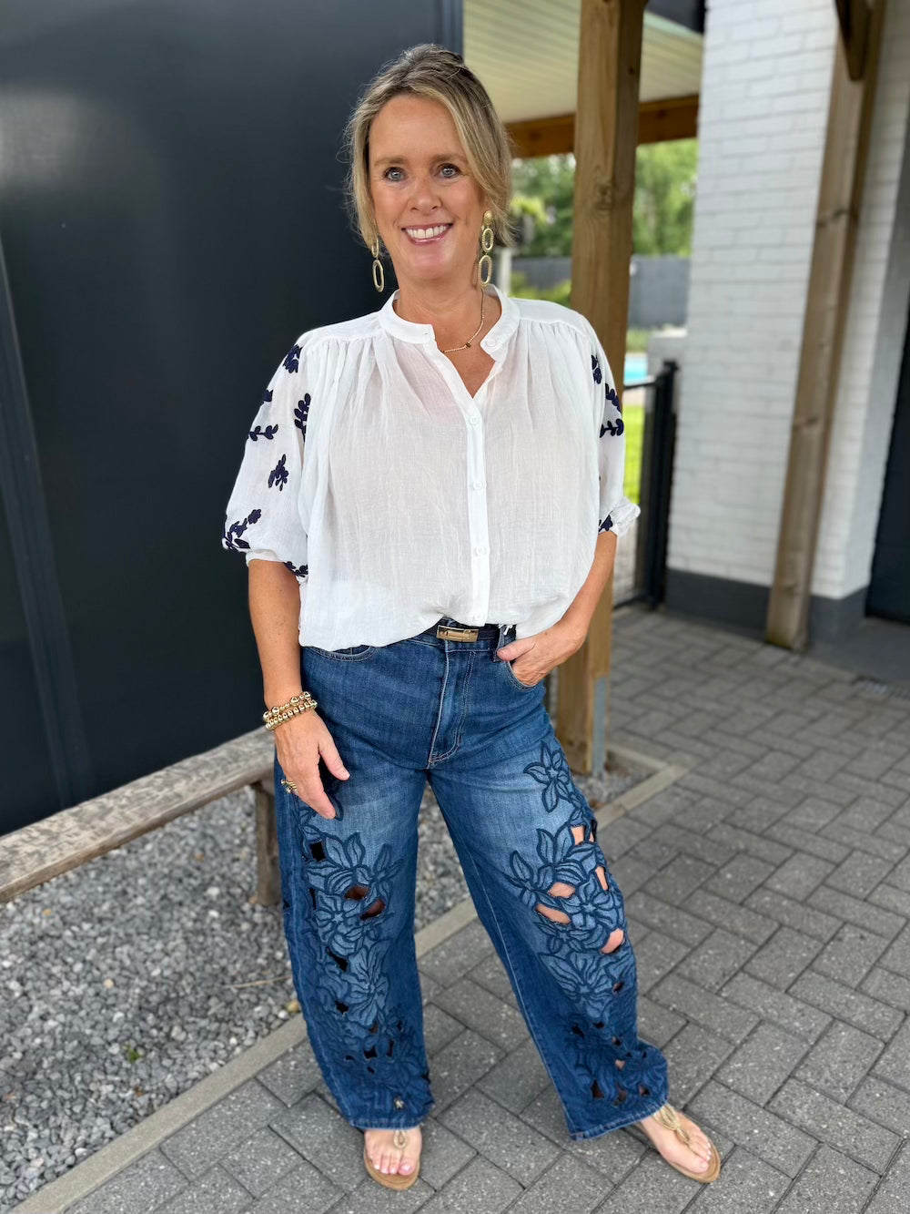 Blouse 3/4 mouw met bloemen versiering