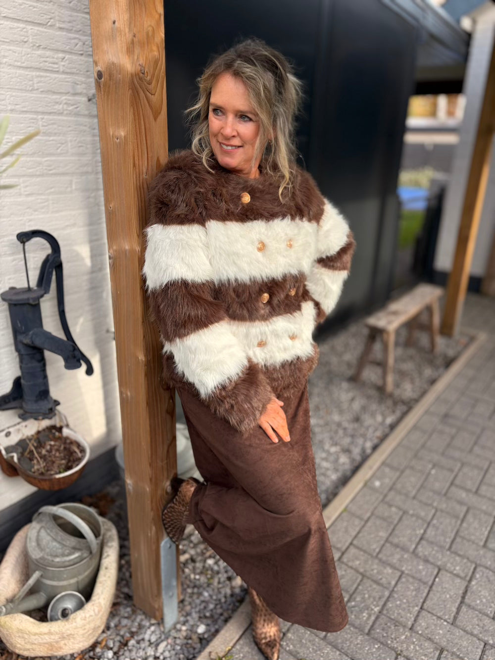 Jasje fake fur bruin wit