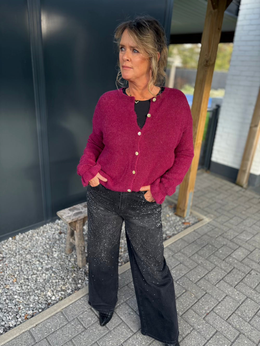 Vestje alpaca lange mouw met froezel manchet cyclaam/bordeaux