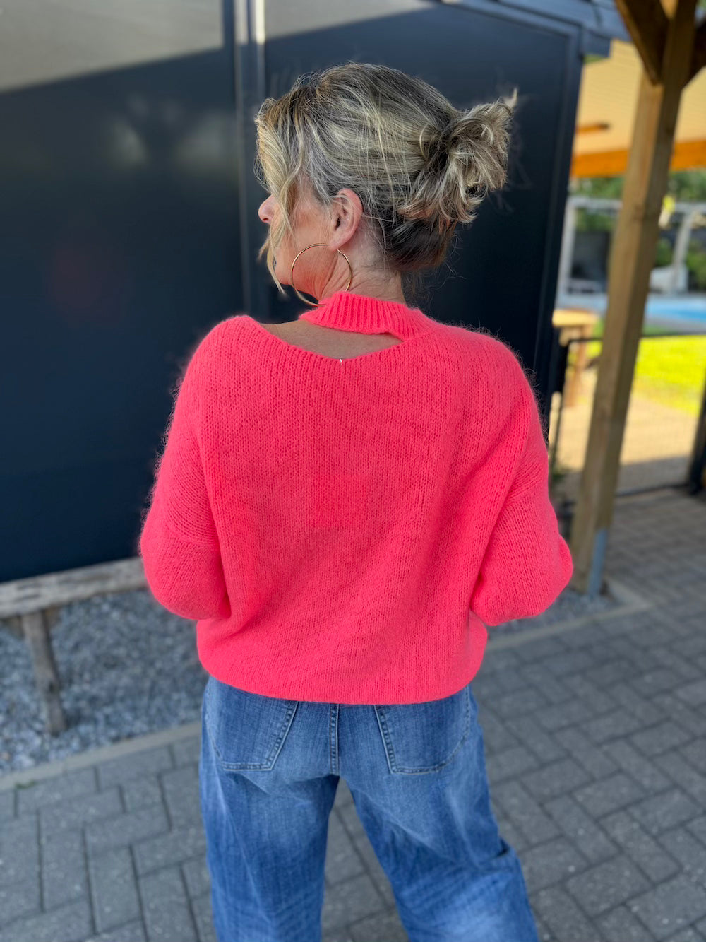 Truitje korte mouw met cut out