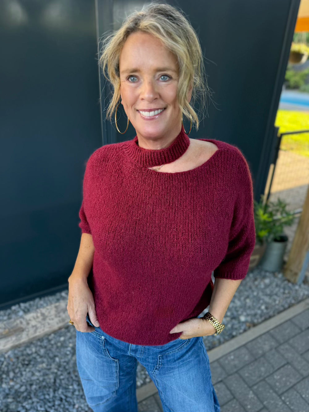 mohair truitje met cut out bordeaux