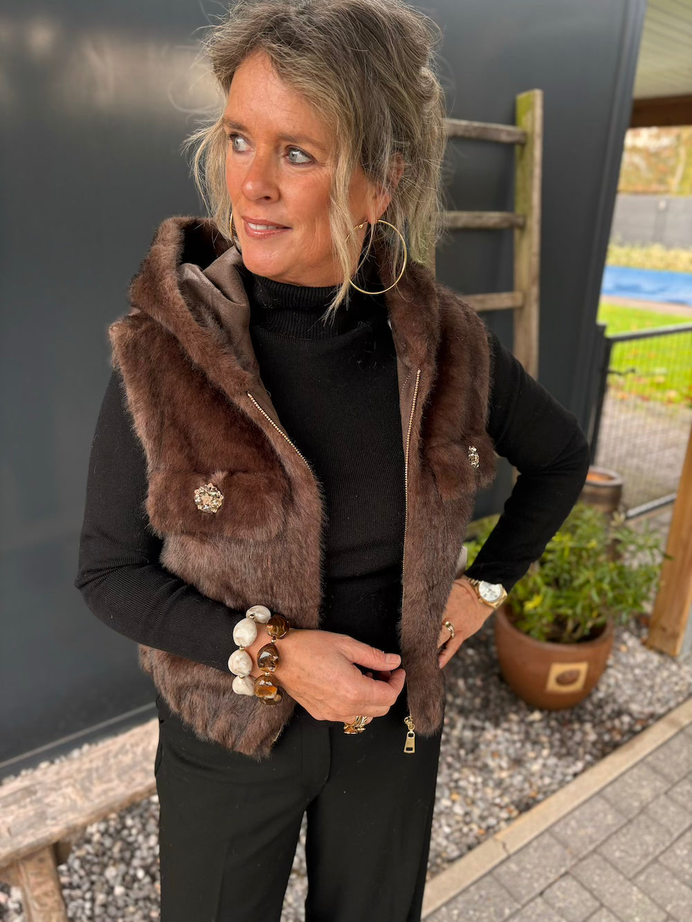 Gilet bont met capuchon bruin