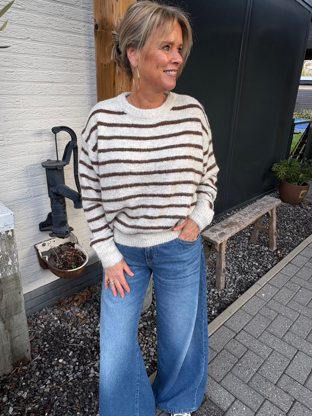 Gebreide trui gestreept beige bruin