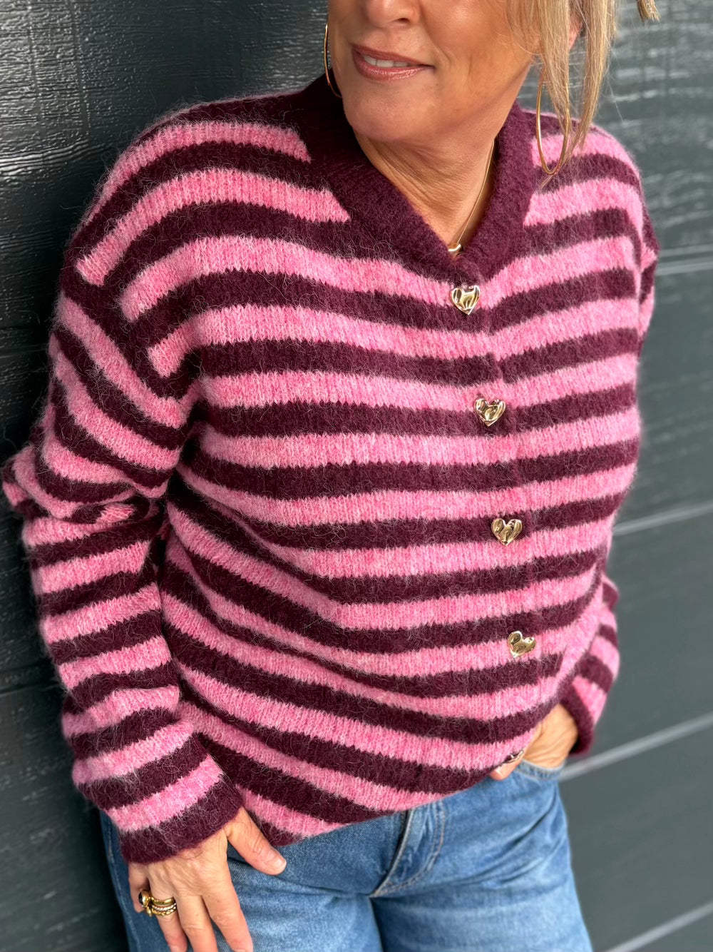 Gestreept vestje met gouden knoopjes bordeaux/roze