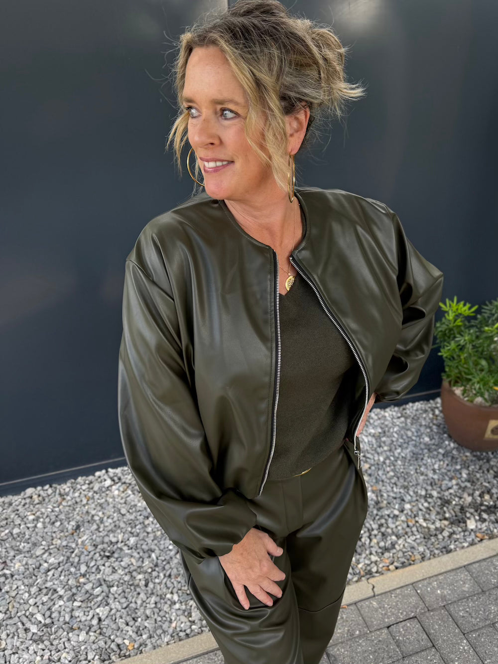 bomber vegan leather groen