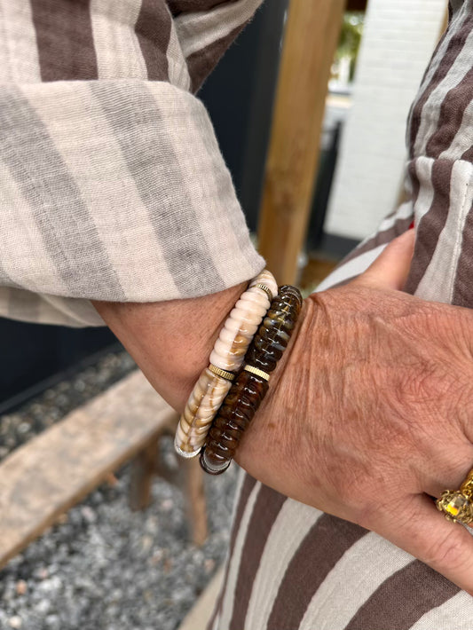 Armband bruin met gouden details