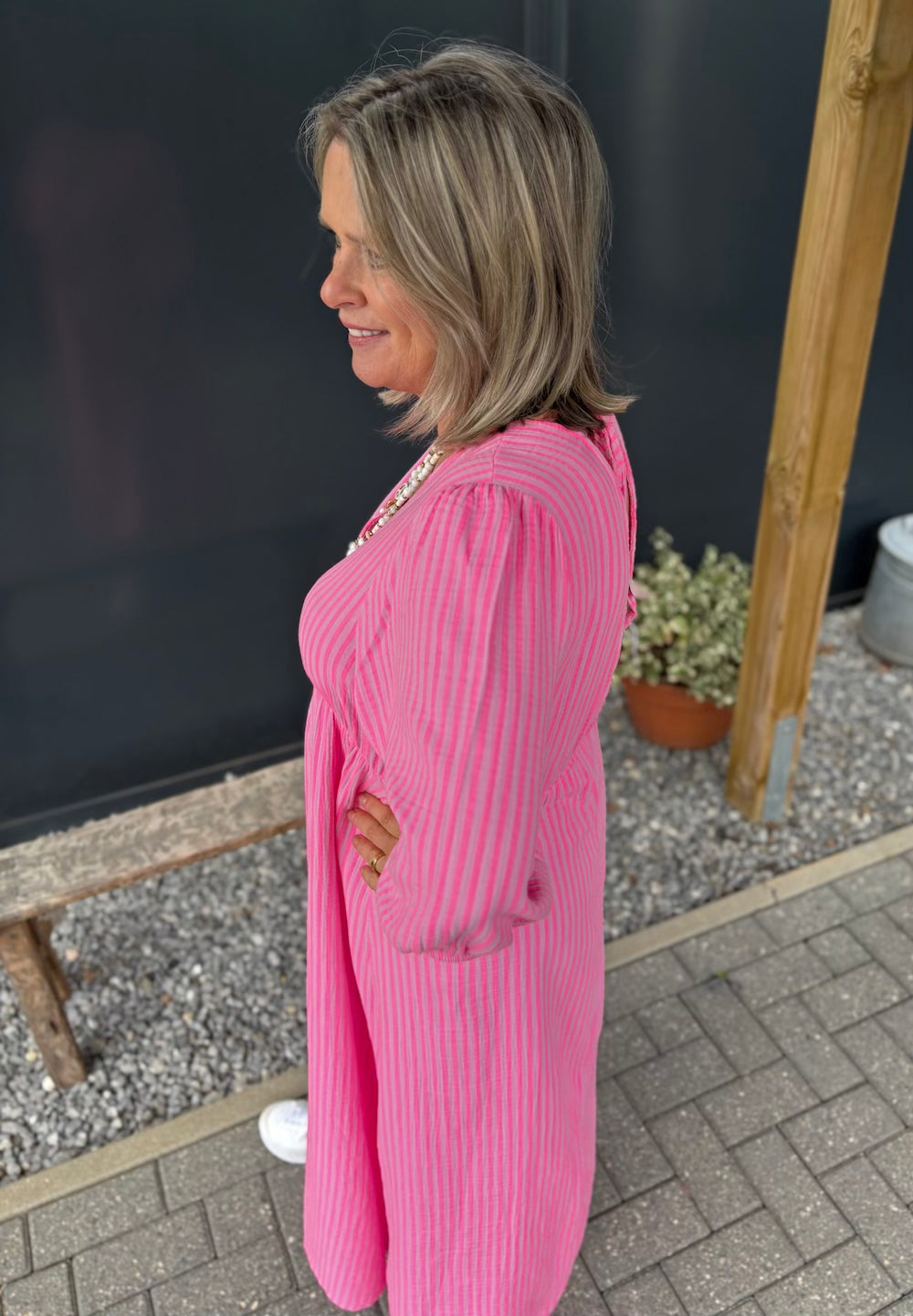 Jurk dubbele V hals neon roze streep