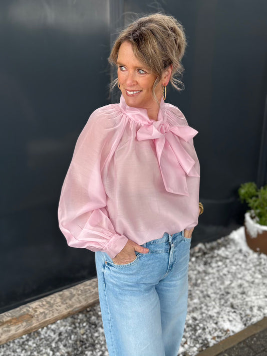 Blouse roze met striklint