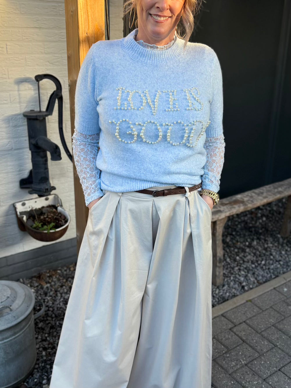 Truitje korte mouw met parels blauw