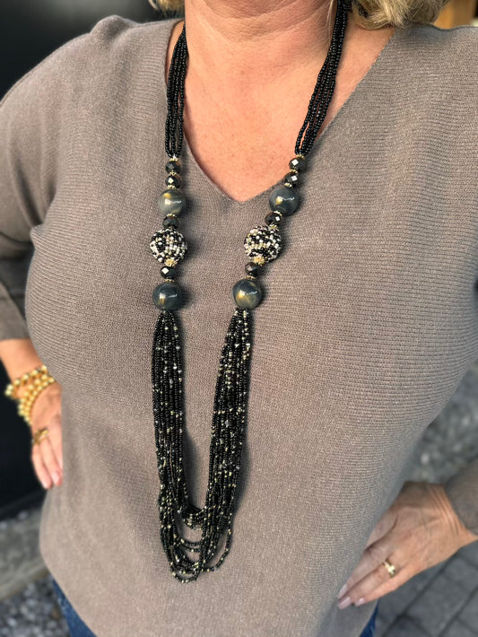 ketting zwart met kettinkjes