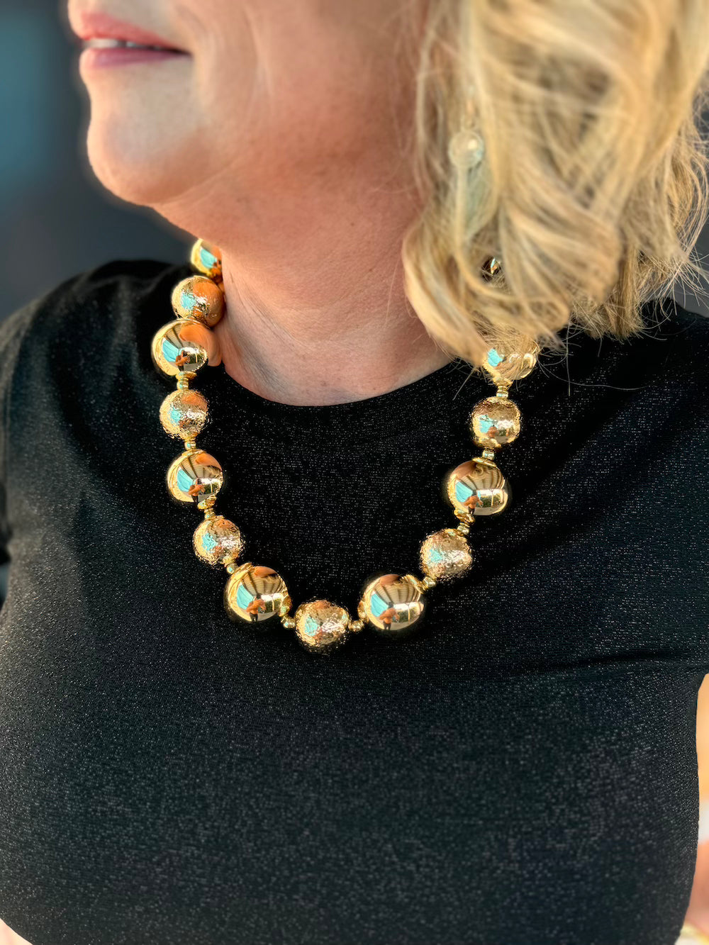 Statement ketting gouden bollen