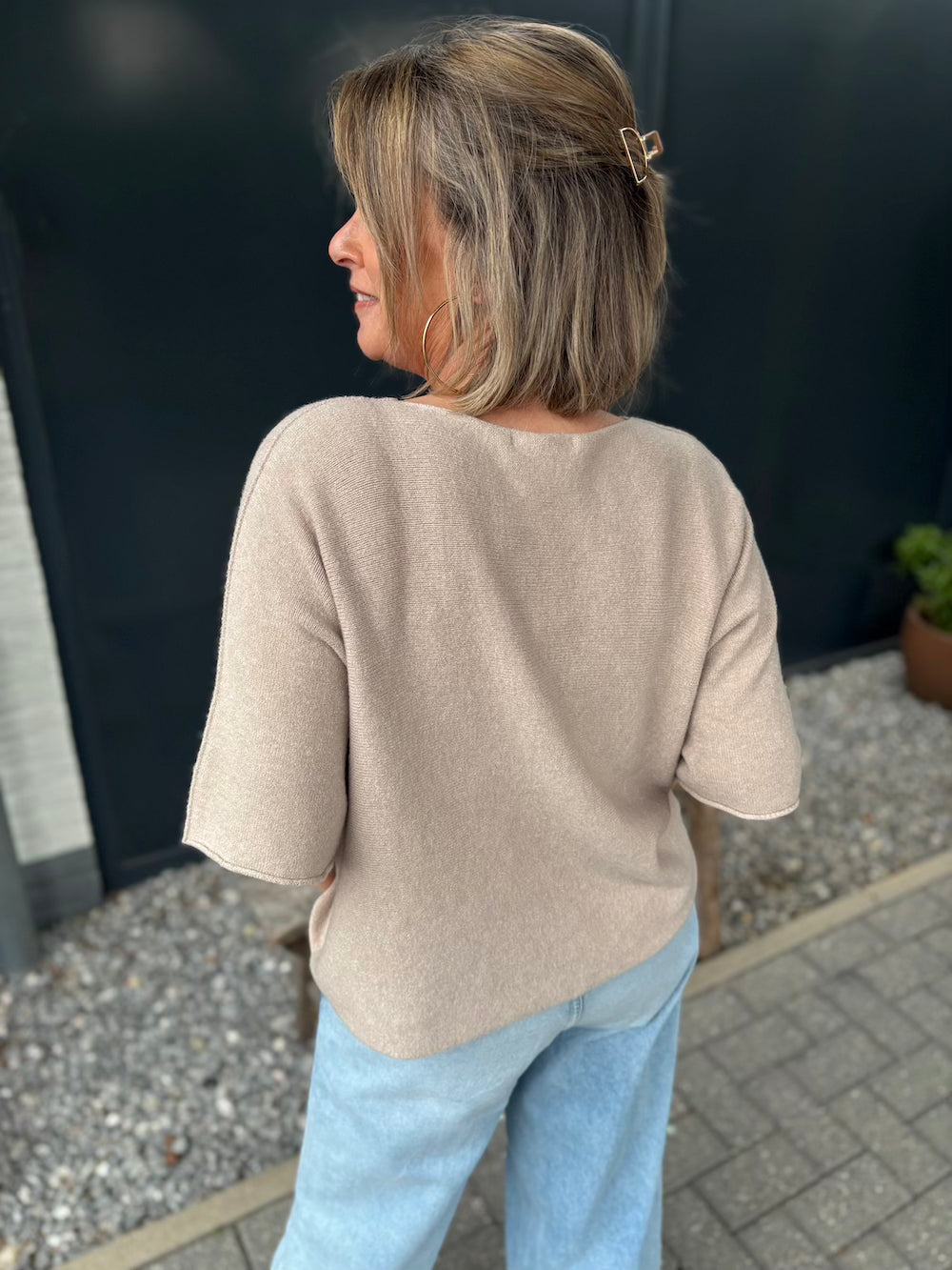 Basic truitje V-hals beige