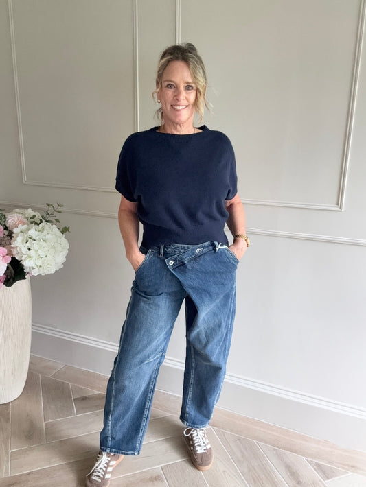 Jeans balloon fit met schuine knoop