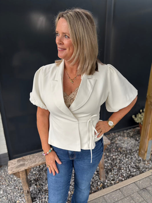 blazer creme met pofmouw