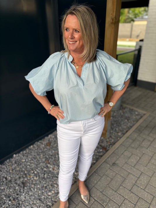 blouse met pofmouwtje lichtblauw