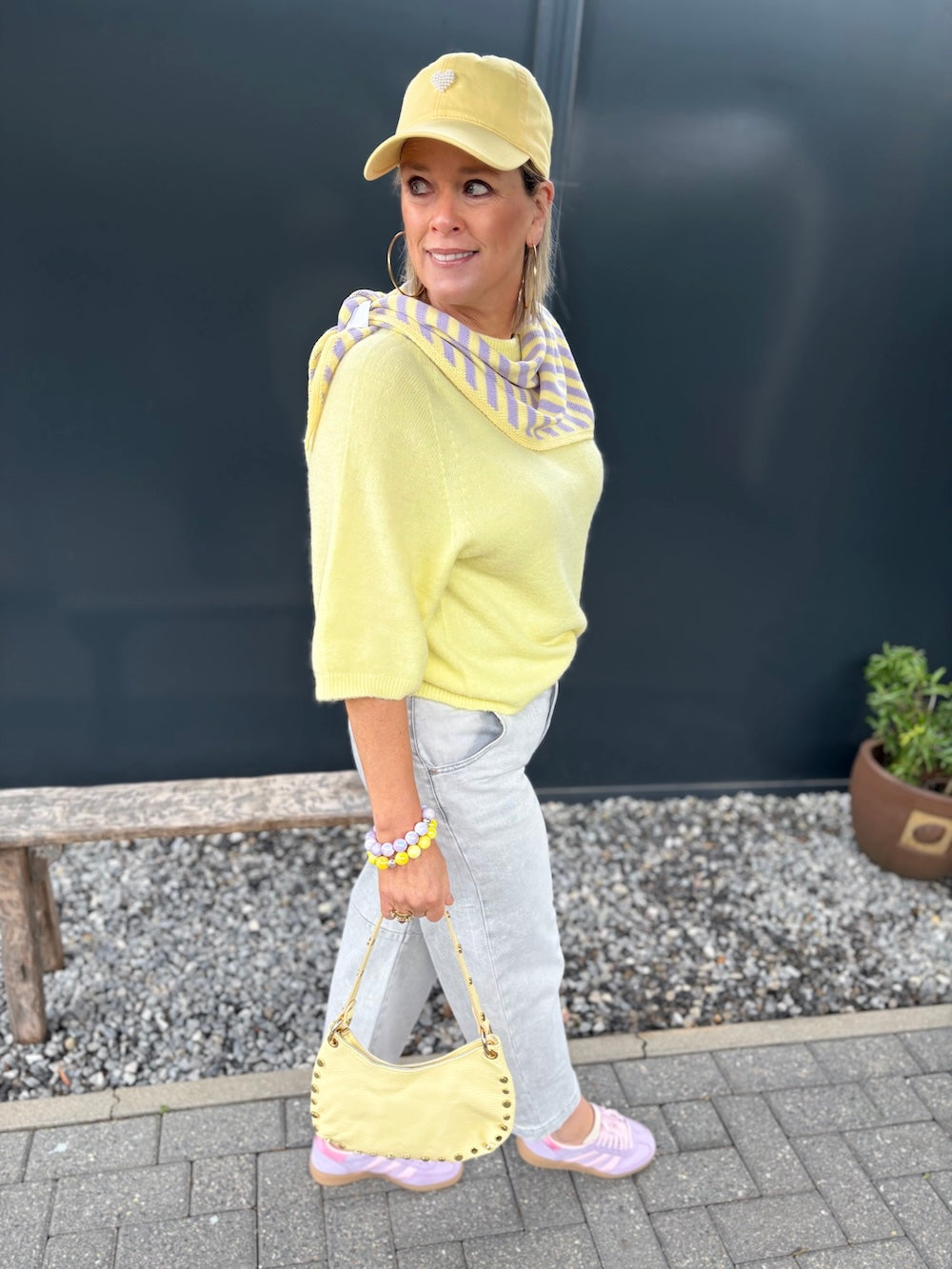 Tasjes met studs pastel