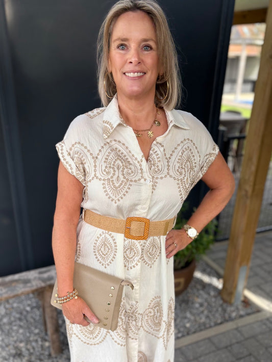 jurk met gouddraad en ceintuur