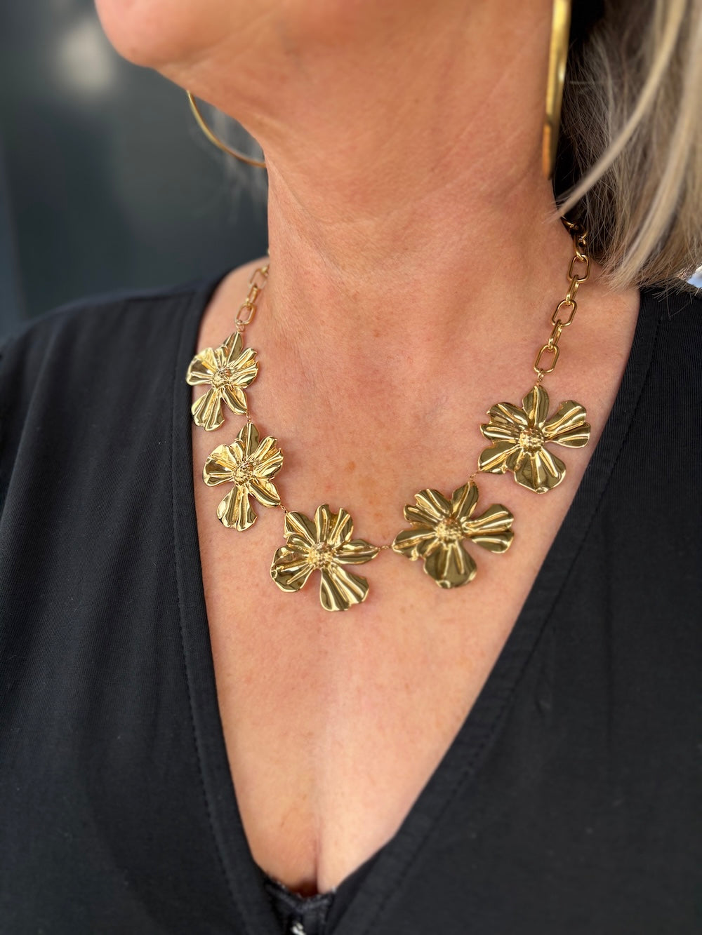Ketting gouden bloemen