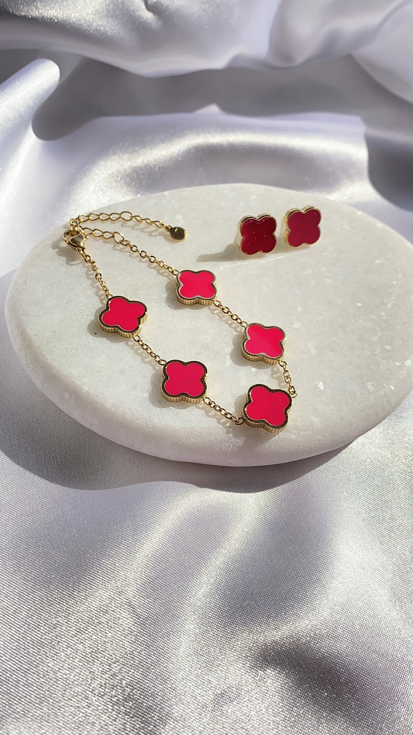 Ketting klaver lang fuchsia